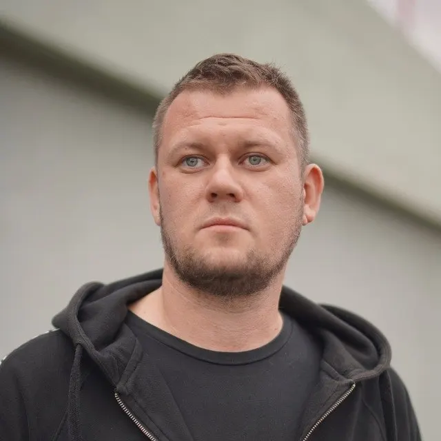 Российский Минюст включил в список «иностранных агентов» украинского журналиста и блогера Дениса Казанского. Он заявляет, что не имеет российского гражданства и ожидал иной квалификации со стороны российских властей.