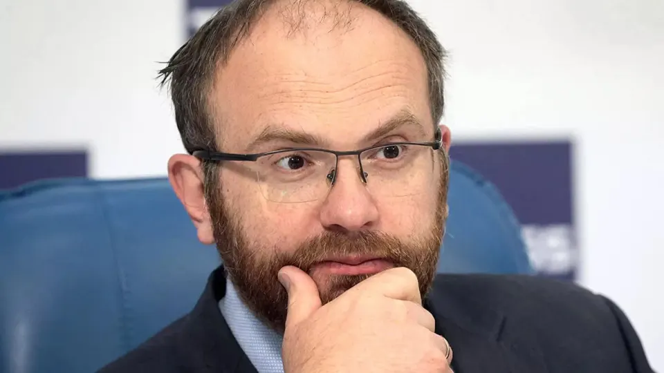 Заместитель председателя синодального отдела РПЦ Вахтанг Кипшидзе заявил, что массовые отключения мобильного интернета не следует воспринимать как катастрофу, а как напоминание о преходящести технологического могущества и о важности духовных ценностей.