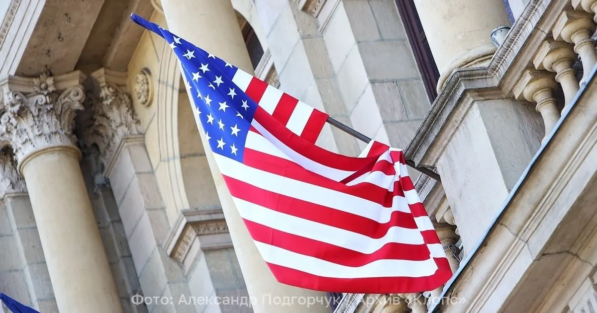Президент США сообщил о договорённости с Тегераном и отмене морской блокады; подписание соглашения намечено на 19 июня, после чего планируется разминирование Ормузского пролива. Между тем Росавиация ввела временные ограничения на рейсы в Иран.