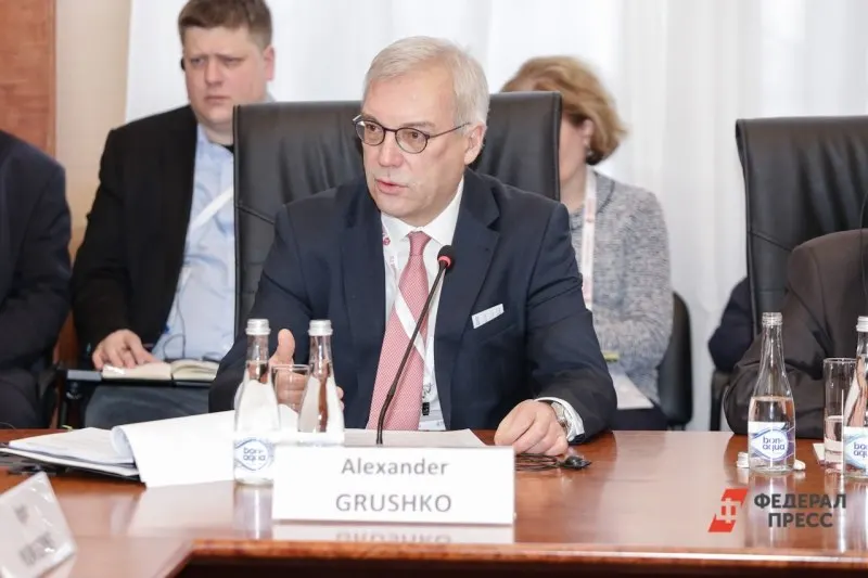 Александр Грушко предупредил, что применение силы или блокада Калининградской области со стороны НАТО приведут к серьёзным последствиям; по его словам, риск захвата региона нулевой, Россия располагает средствами для его защиты.
