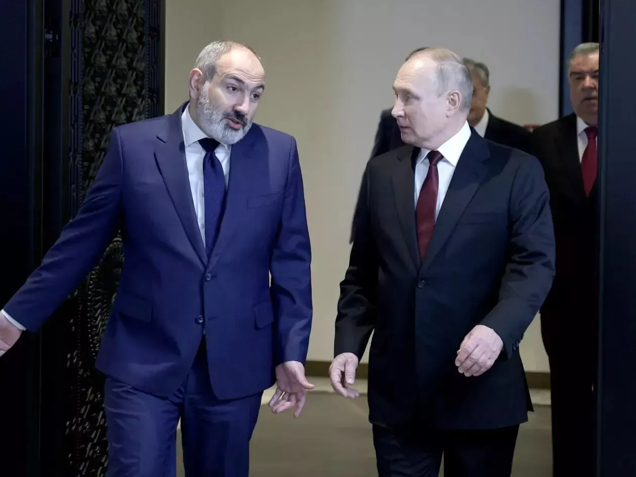 Премьер-министр Никол Пашинян заявил, что Ереван не будет вводить антироссийские санкции Евросоюза, но также не намерен предпринимать шаги, которые могли бы привести к санкциям против самой Армении.