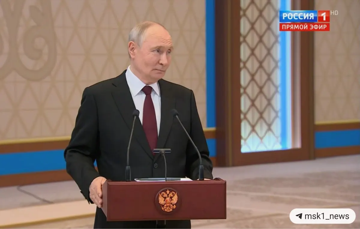 Президент заявил, что называть сроки окончания СВО преждевременно; по его словам, ВС РФ наступают по всем направлениям, а ответственность за ситуацию на Украине лежит на политике ЕС.