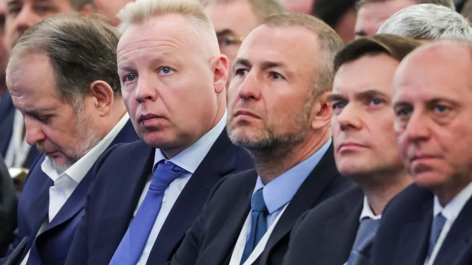 Российский союз промышленников и предпринимателей предложил не публиковать в интернете материалы дел, связанных с претензиями компаний к санкциям. Инициатива обсуждается в администрации президента; Минюст поддерживает, Минэкономразвития — против.