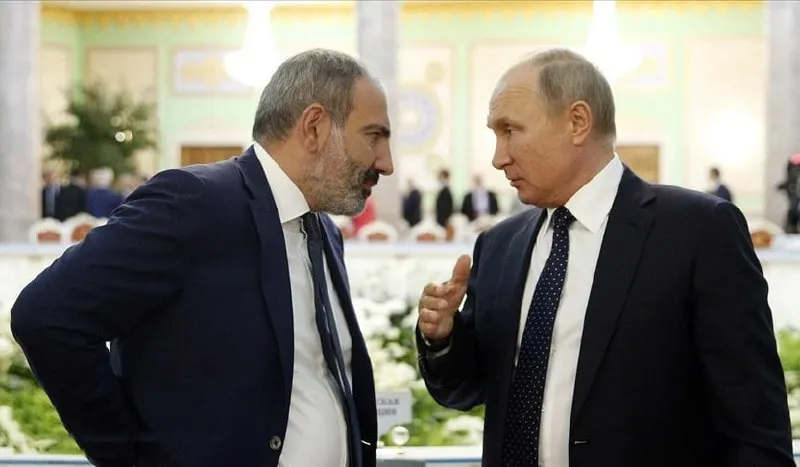Ведомство ввело запрет на импорт цветов из Армении из‑за повторных выявлений карантинных объектов при досмотре поставок, что, по его словам, угрожает фитосанитарному благополучию страны.