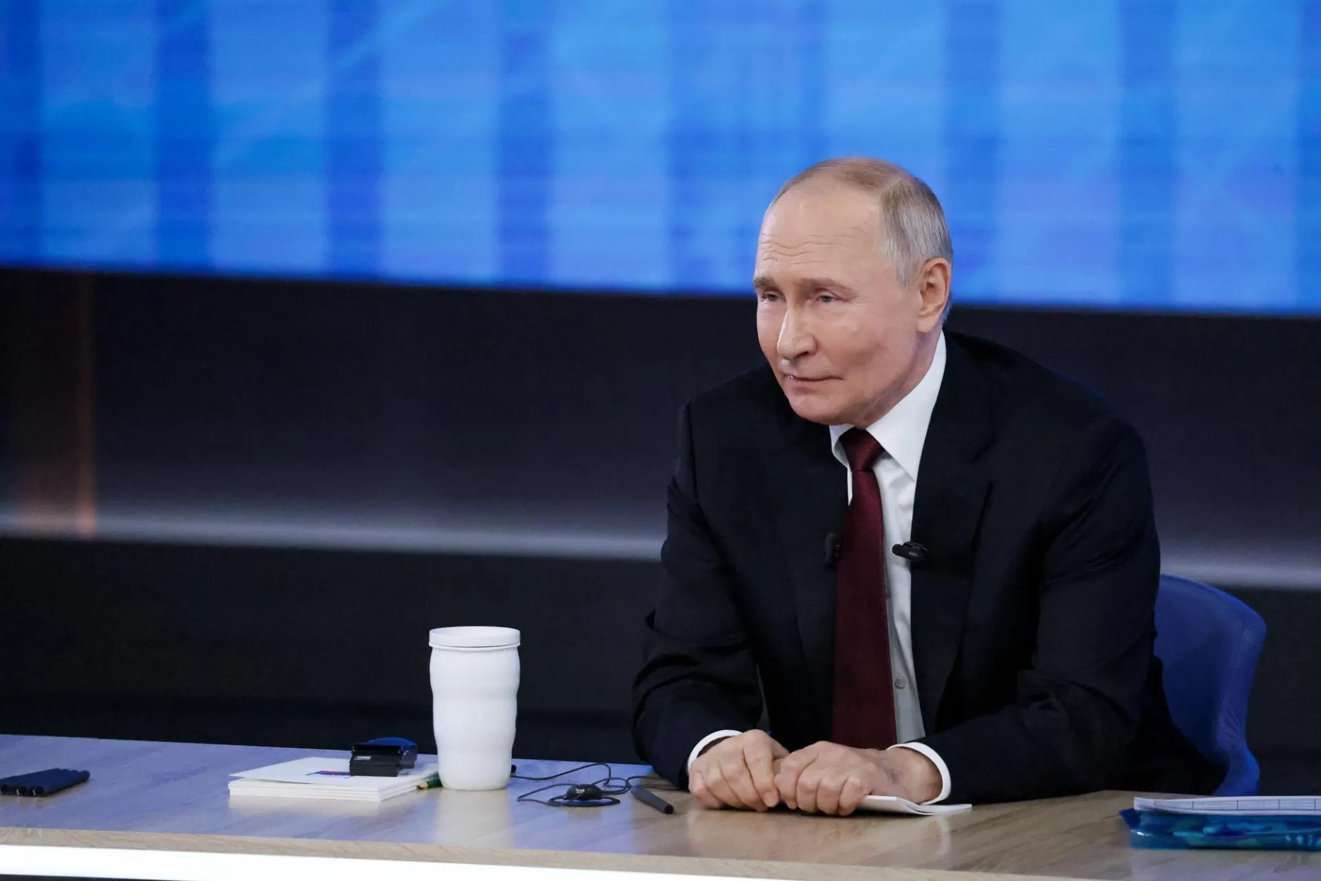 Во время выступления по случаю 81-й годовщины Победы президент заявил, что конфликт на Украине приближается к завершению и кратко подвел итоги торжеств.