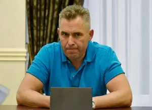 Совет ЕС расширил ограничительные меры против России: в новый санкционный список включены более 80 физических лиц и организаций, среди них бывший омбудсмен Павел Астахов и генпрокурор Александр Гуцан.
