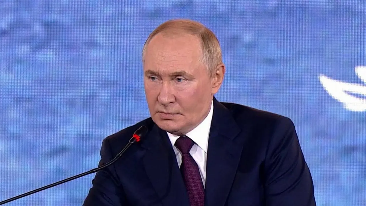 Советник президента Антона Кобякова призывает Запад внимательно следить за выступлением российского лидера; форум пройдет с 1 по 4 сентября.