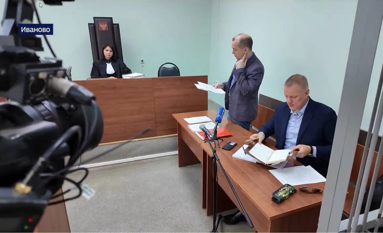 Глава Следственного комитета потребовал доклад по делу редактора регионального телеканала; расследование затрагивает попытки привлечь к уголовной ответственности сотрудников МВД и вопросы вокруг публикаций о погибших и пропавших.