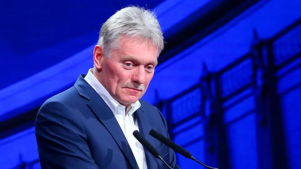 На фоне обсуждений перемирия и возможной даты выборов в Украине Россия настаивает на мире и уважении к суверенитету, а эксперты следят за эскалацией на фронтах.