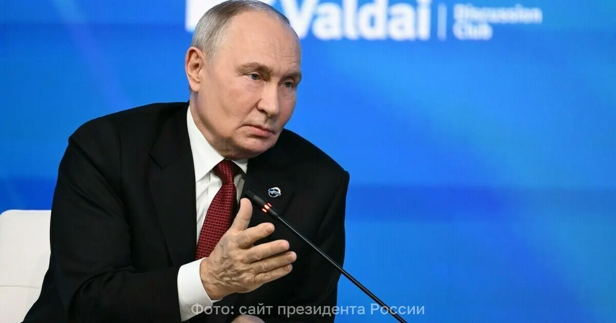 Президент отметил участие граждан в голосовании вне зависимости от внешнего давления.